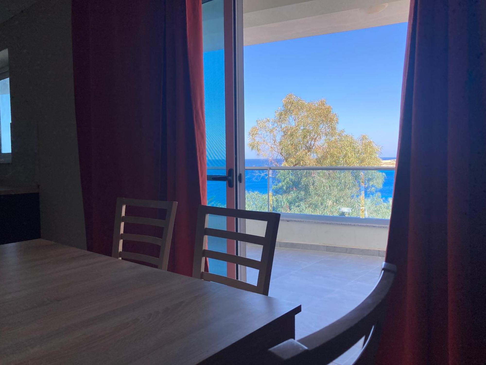 Sunrise Bay Apartments - Frontline Sea Views เซนต์พอลส์เบย์ ภายนอก รูปภาพ