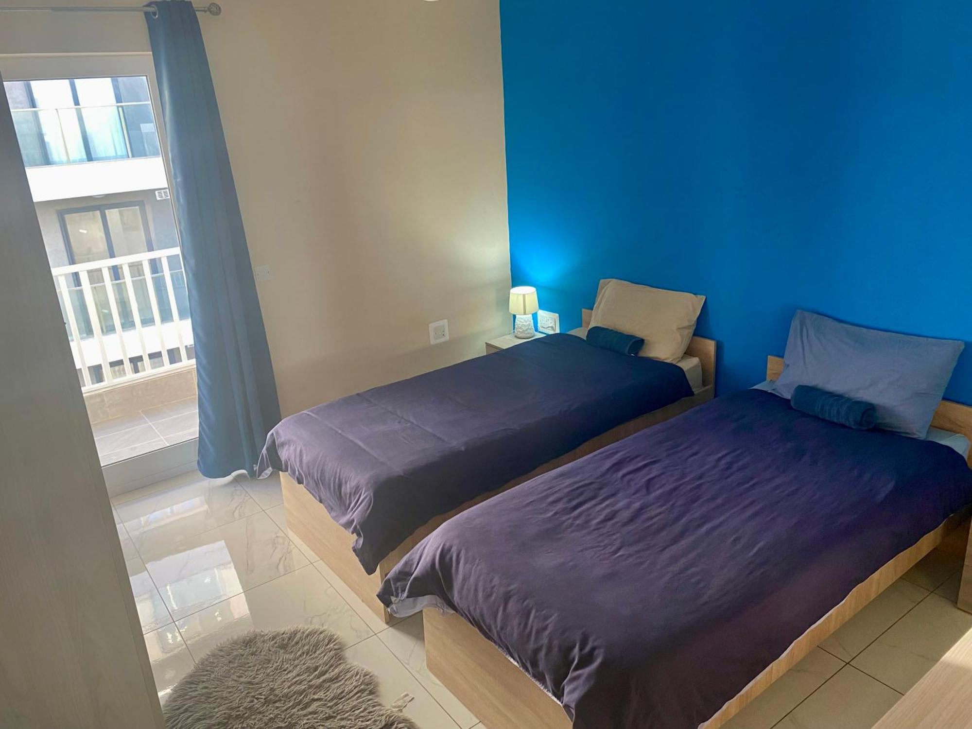 Sunrise Bay Apartments - Frontline Sea Views เซนต์พอลส์เบย์ ภายนอก รูปภาพ