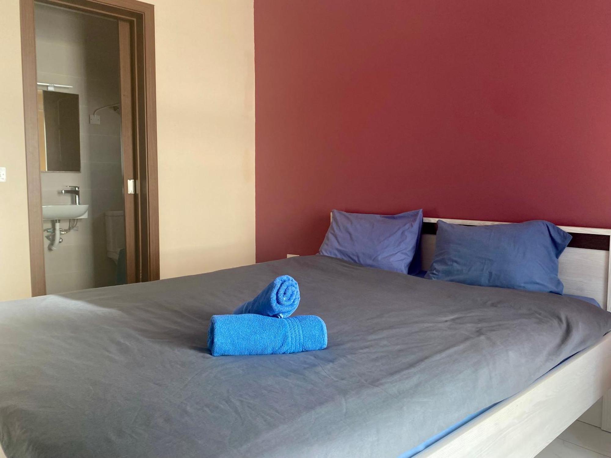 Sunrise Bay Apartments - Frontline Sea Views เซนต์พอลส์เบย์ ภายนอก รูปภาพ